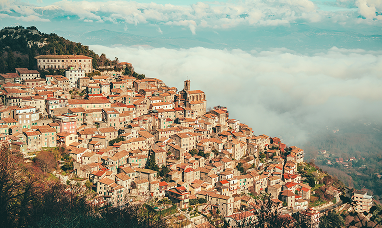 Panoramica dall'alto della città di Patrica, in provicina di Frosinone